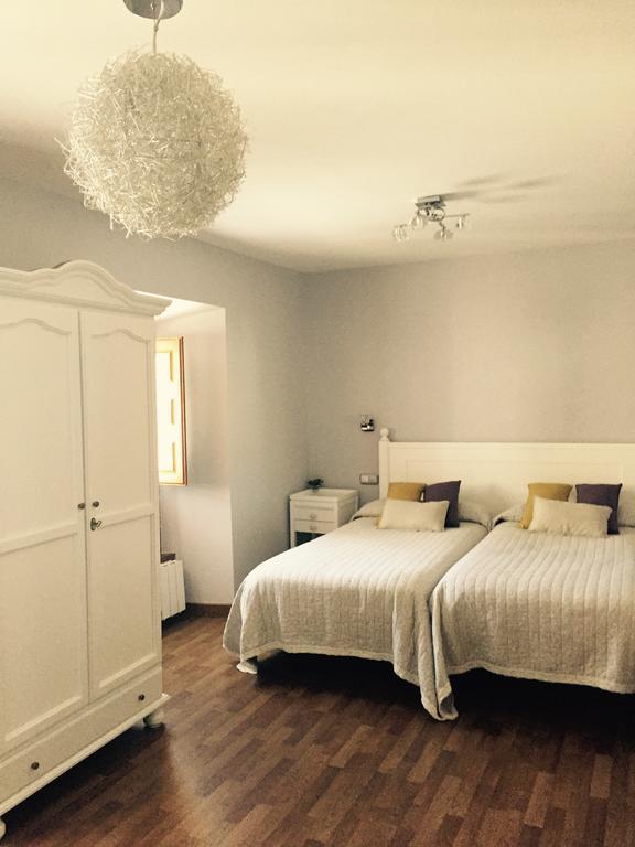 Hostal El Resbalon Cervera De Pisuerga Exterior foto